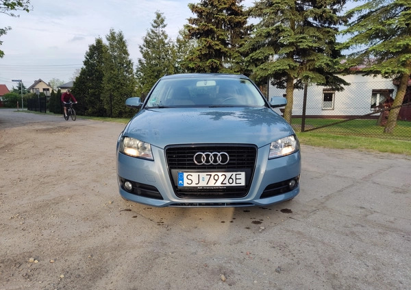 Audi A3 cena 24999 przebieg: 208000, rok produkcji 2010 z Konin małe 352